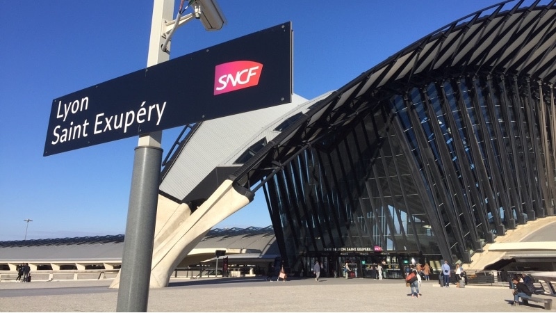 lyon saint exupery train station