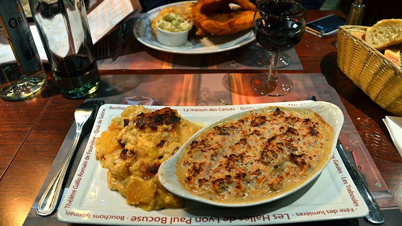 A typical main course in a lyonnais bouchon